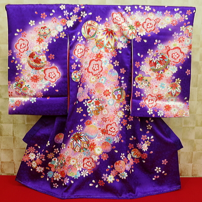 毬・小花・桜の花地紋様・紫　初着　お祝着　のしめ　産着　お宮参りの着物