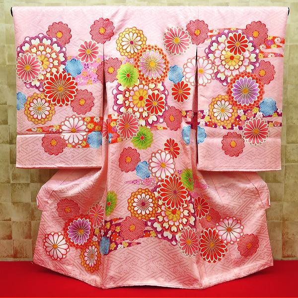 華尽くし・紗綾型紋様・ピンク 初着 お祝着 のしめ 産着 お宮参りの着物