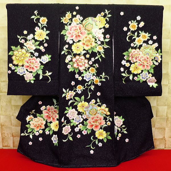 初着・祝着・のしめ 金彩バラに牡丹とまり・黒