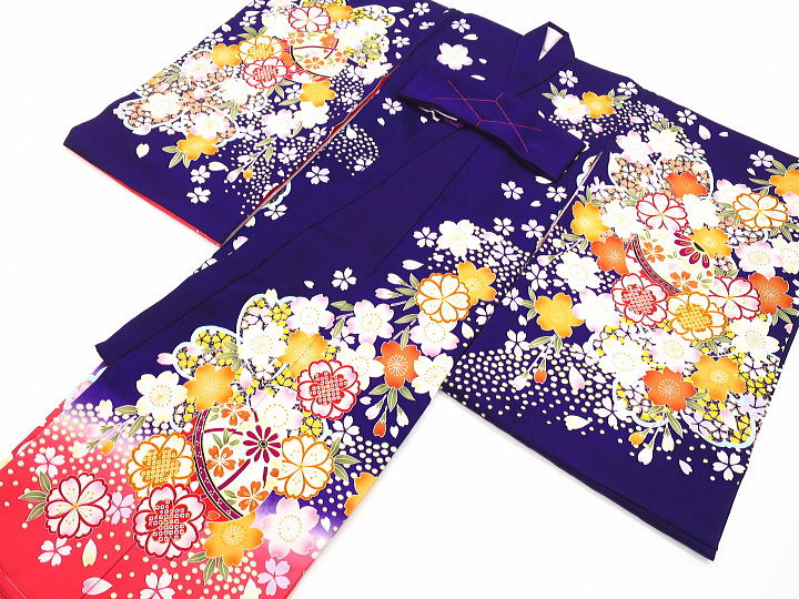 初着・祝着・のしめ・お宮参りの着物！女の子のお祝い着！桜と毬・金駒刺繍・紫