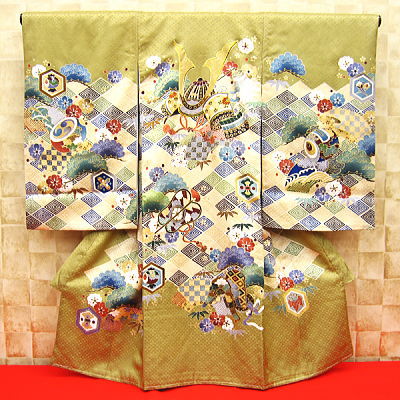 お祝い着・初着・のしめ お宮参り着物 兜・菱紋に宝尽くし
