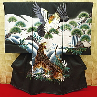 お祝い着・初着・のしめ お宮参り着物 虎と鷹・吉祥松・深緑