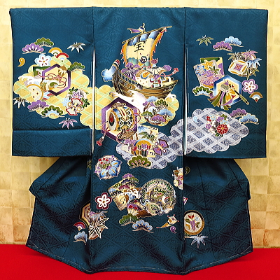 お祝い着・初着・のしめ お宮参り着物 雲どりに宝船・縁起物尽くし・鉄紺緑