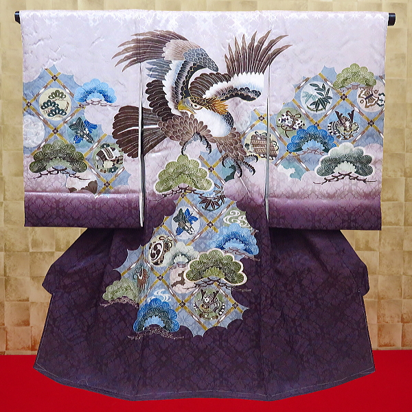 初着・祝着・のしめ・赤ちゃんの着物 飛翔鷹に縁起物・紫系