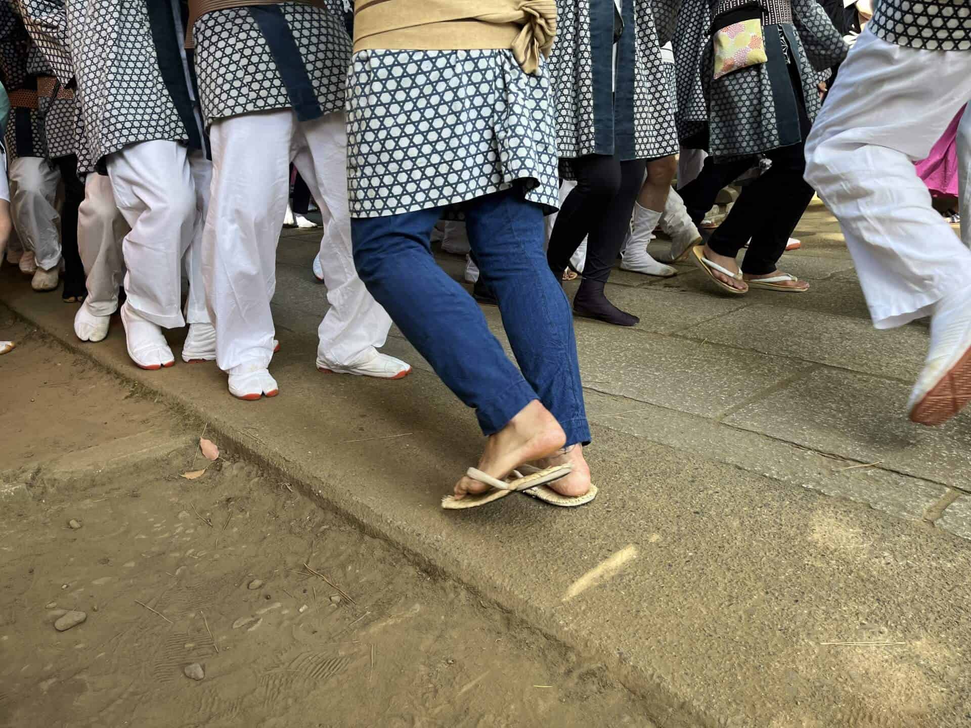 秋冬のお祭りにも！肌寒い季節のダボシャツ防寒対策